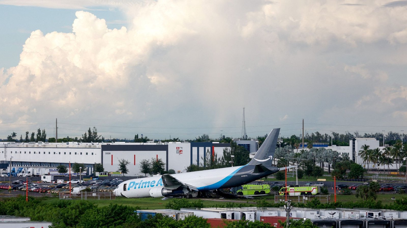 At least five dead in Amazon plane crash